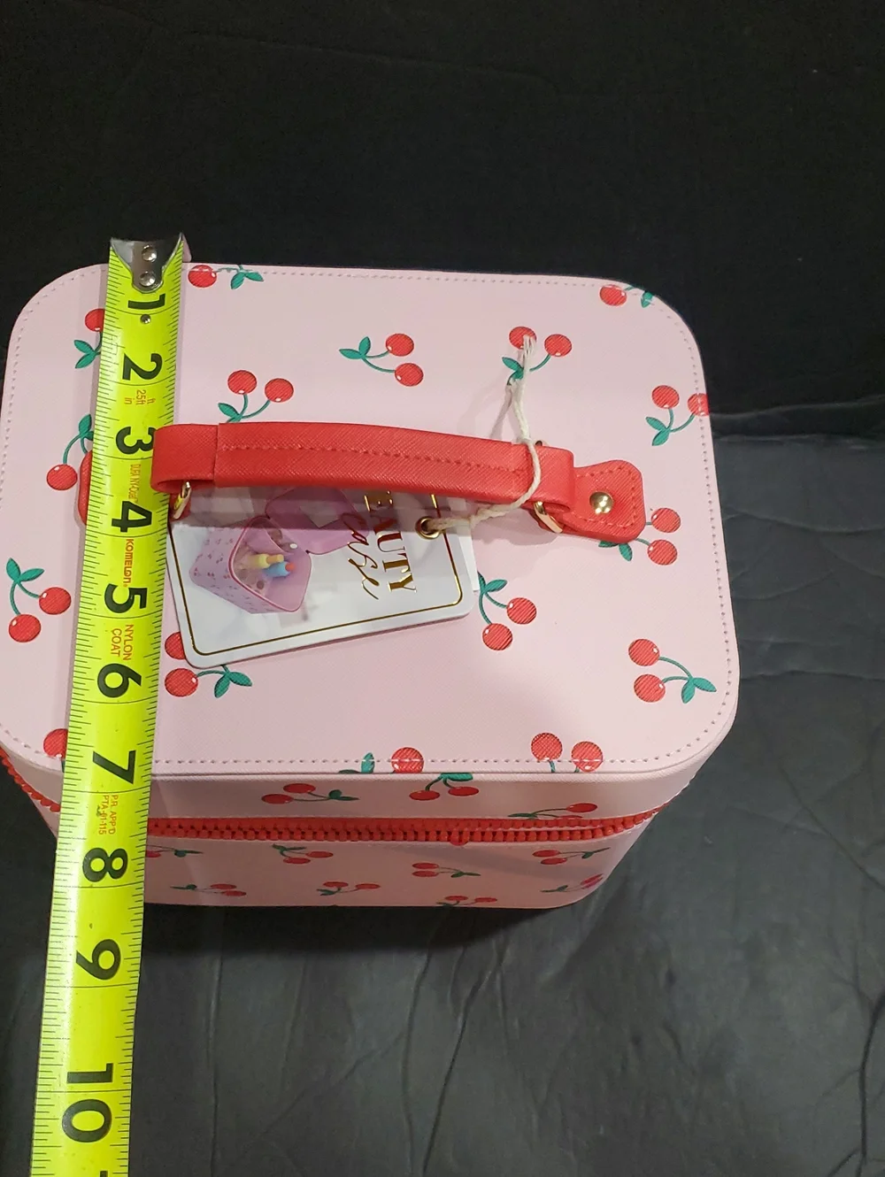 Cherry printed pink beauty makeup cosmetics medium sized hard train case new